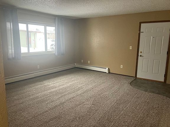 4th image of 1831 Allison Dr APT 6