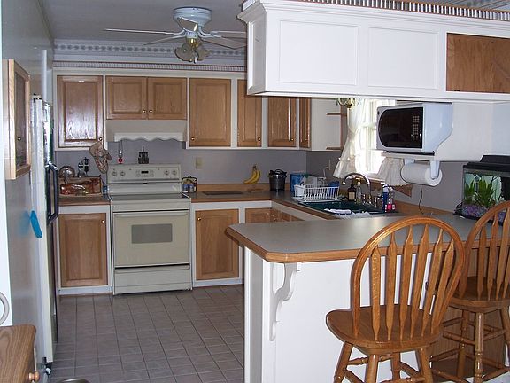 Kitchen w/new handmade cabinets