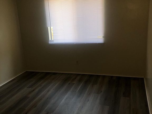 4th image of 1924 Mayflower Pl