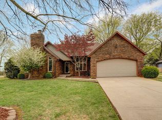 5859 S Kimbrough Ave, Springfield, MO 65810