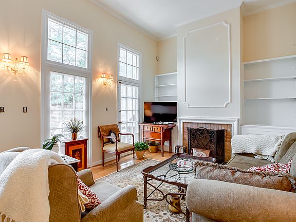 5th image of 6682 Midhill Pl