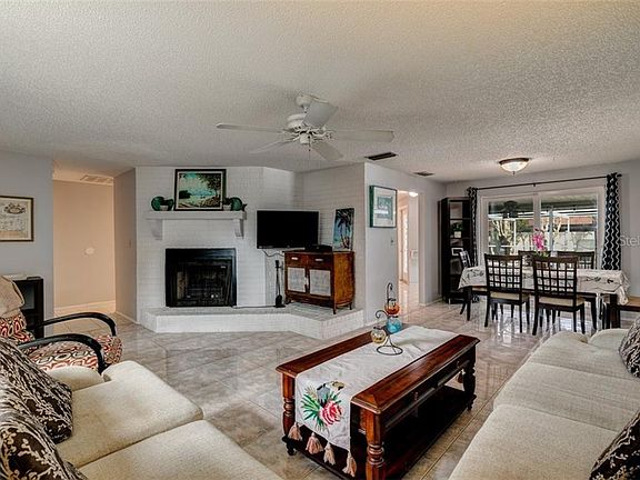 4th image of 1280 Forest Grove Blvd