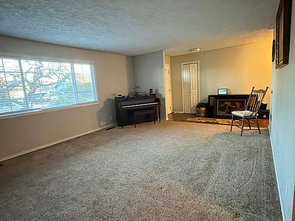 2nd image of 8120 NE 89th Ct
