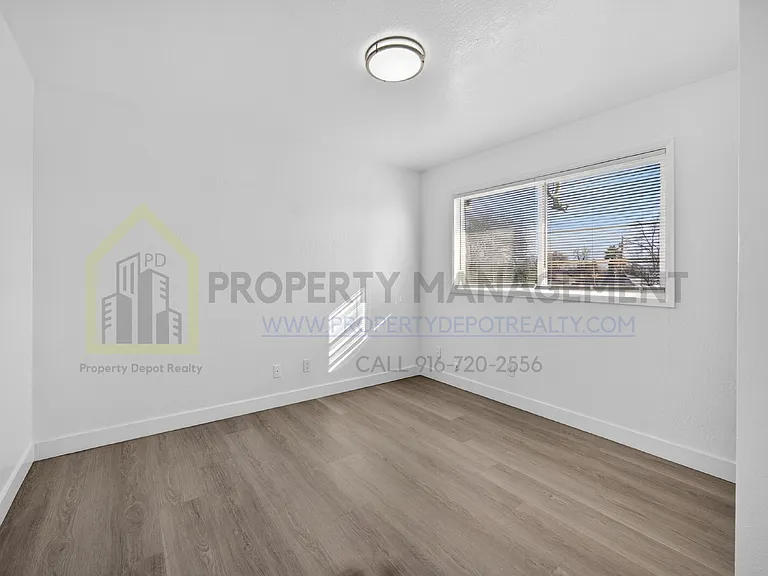 2205 15th Ave #1 — Photo 16