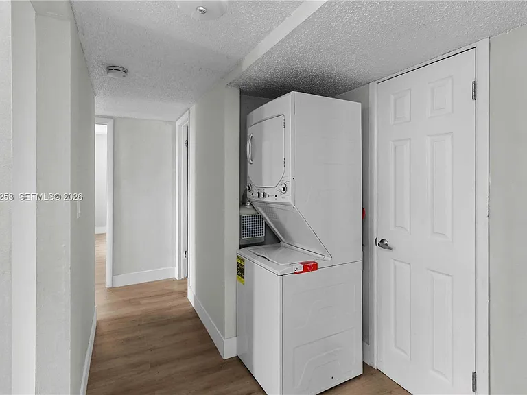 9411 SW 4th St #308 — Photo 14