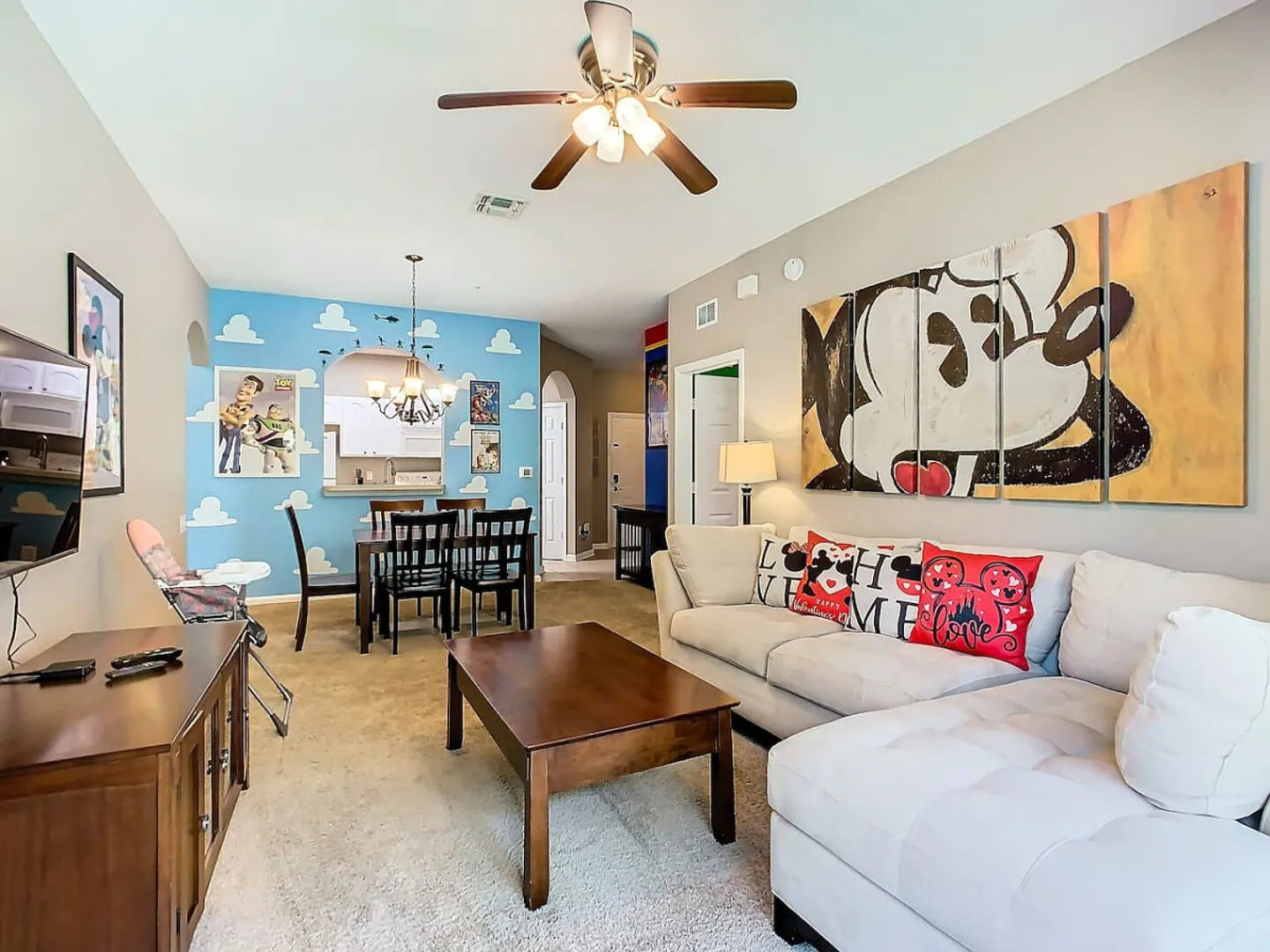 Family-Friendly Condo Near Disney — Photo 4