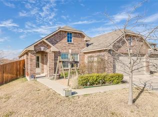 1376 Carter Ct, Burleson, TX 76028