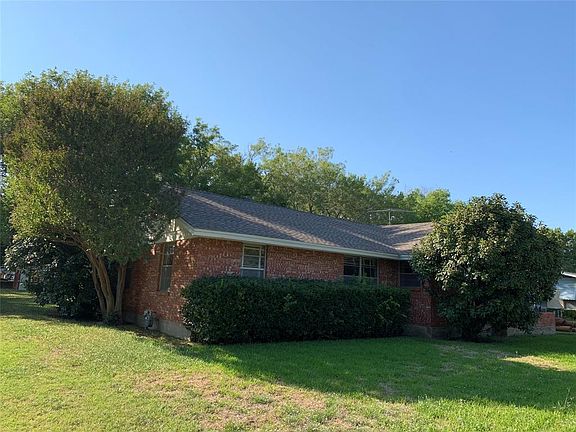 2nd image of 3709 Labadie Dr