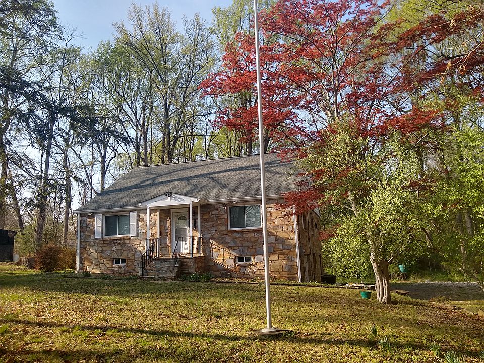 1st image of 8636 Arlington Blvd