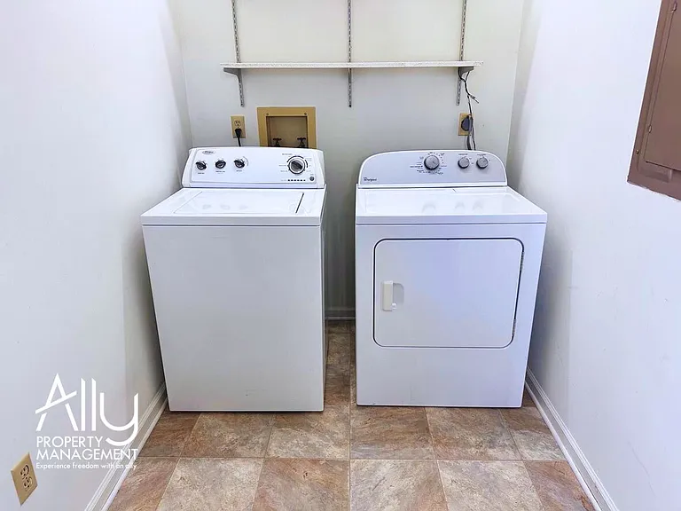 1515 Westfield Ct #1 — Photo 7