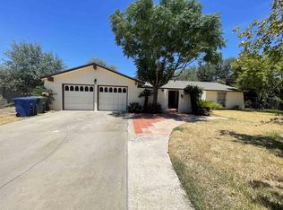 308 Inverness Rd, Laredo, TX 78041