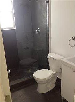 2nd image of 541 13th St APT 9