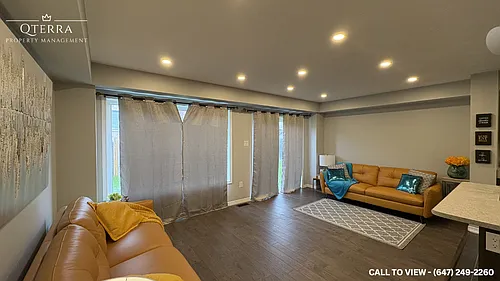 7718 Buckeye Cres Photo 1