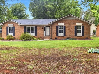 5010 Ellenwood Dr, Greensboro, NC, 27410