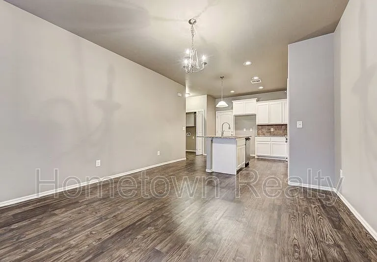 11206 NW 114th St — Photo 11