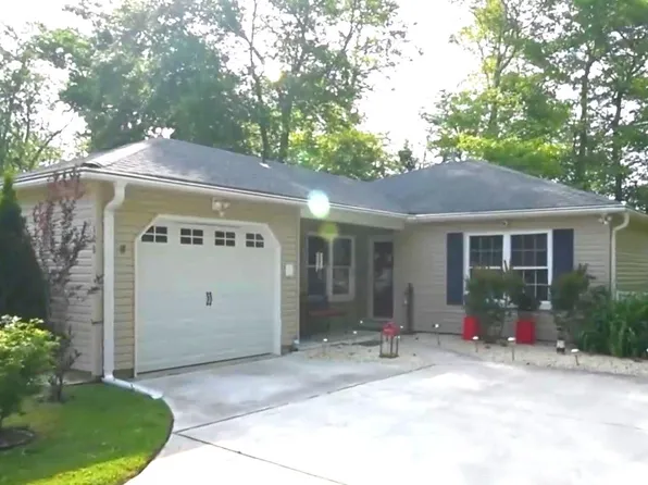 106 Lexington Dr, Little Egg Harbor, NJ 08087