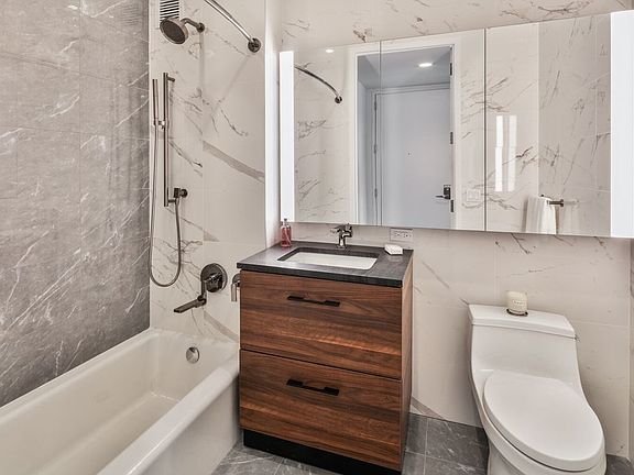 5th image of 515 W 36th St APT 28A