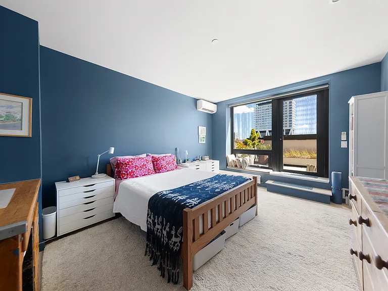 70 Berry St #PHA — Photo 6