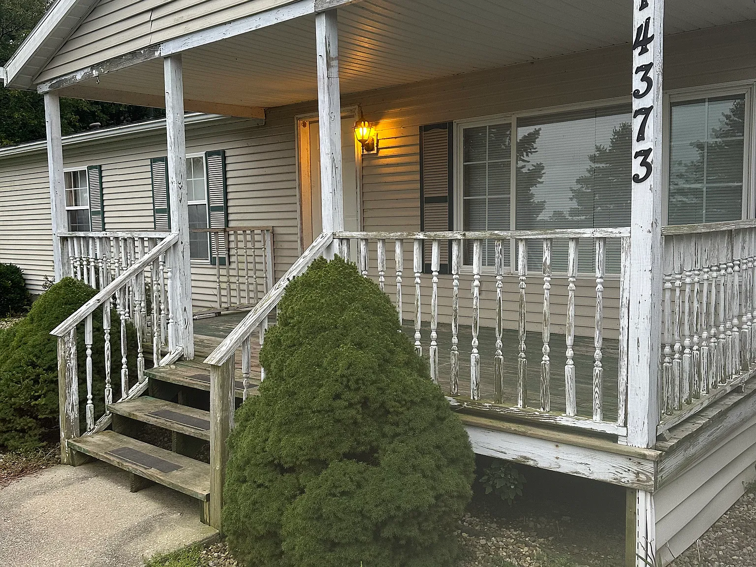 3 bed, 1890 sqft, $2,500 — Photo 2