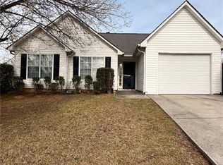 10600 Pine Forest Ln, Jonesboro, GA 30238