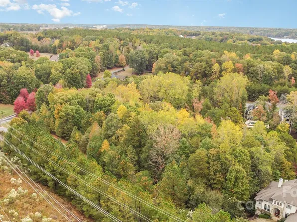 2009 Beauhaven Ln, Belmont, NC 28012