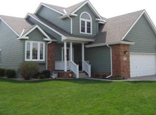 1010 Wilmont St, Fremont, NE 68025