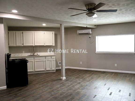 2nd image of 7515 Bayway Dr APT 3