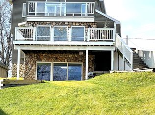 10440 Runyan Lake Rd, Fenton, MI 48430