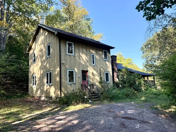 339 S Shelburne Rd, Shelburne, MA 01370