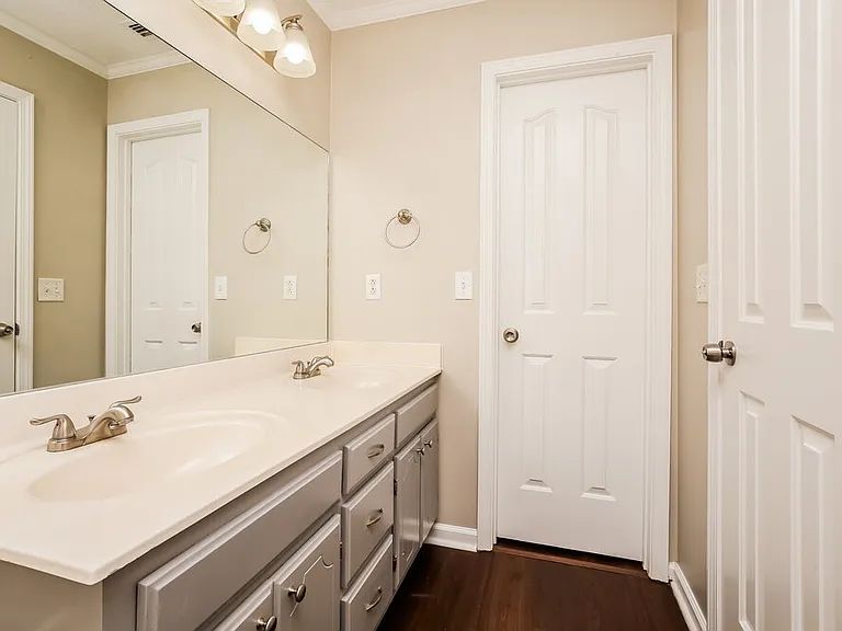 1179 Everton Dr — Photo 15