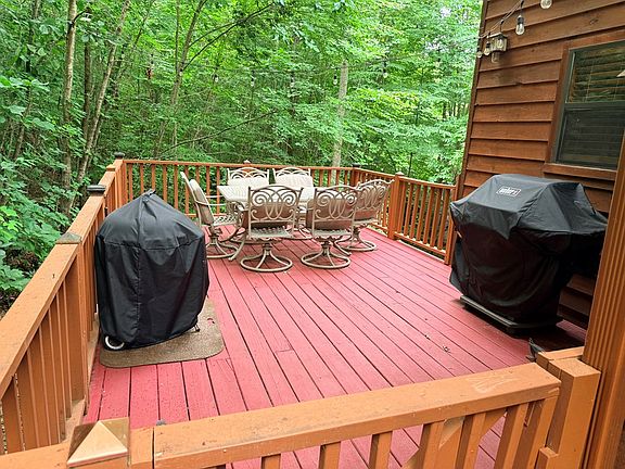 4th image of 1504 Millenium Dr