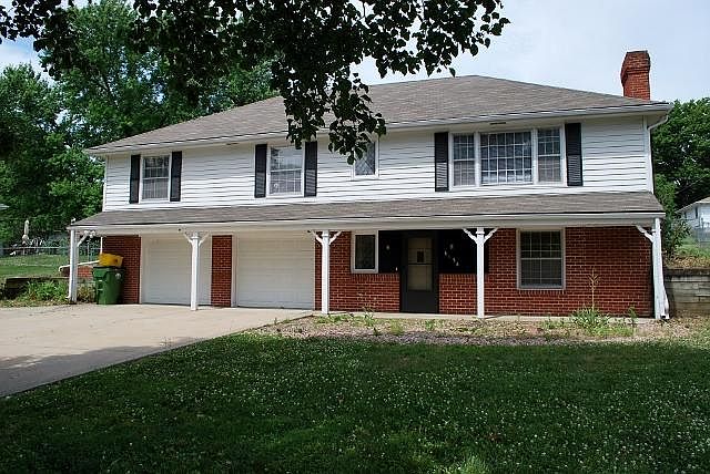 1st image of 6136 Manning Ave #6136