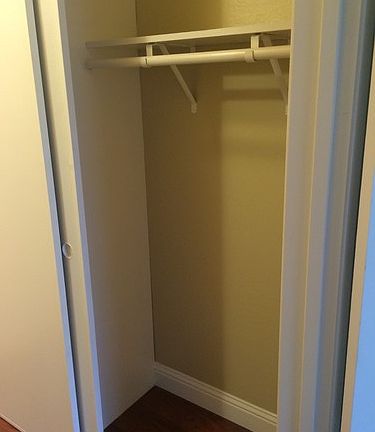 5th image of 25190 Cypress Ave APT 323