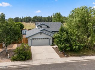 6873 E Eagle Crest Dr, Flagstaff, AZ 86004