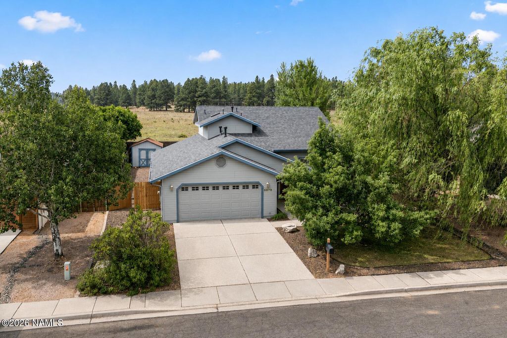 6873 E Eagle Crest Dr, Flagstaff, AZ