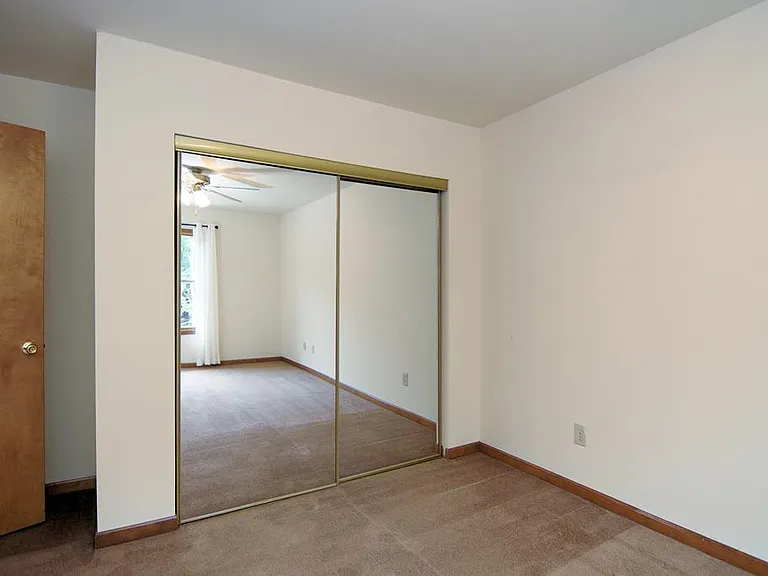 2020 Benton Rd #A — Photo 12