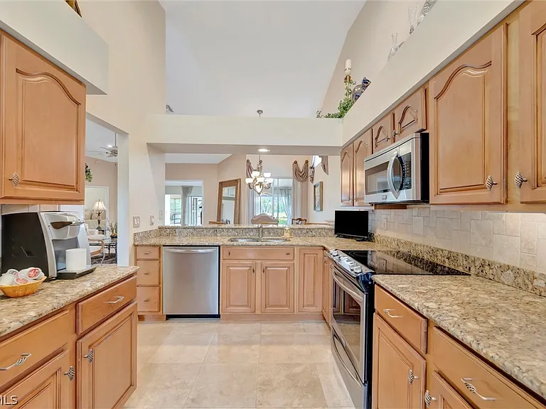 9341 White Hickory Ln — Photo 12