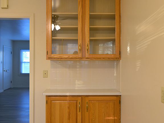 Dining Storage_02212023