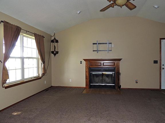 3rd image of 10525 County Road 270