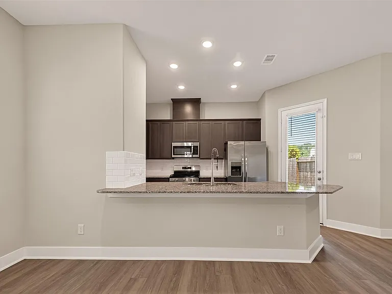 13412 Sun Cay Dr — Photo 12