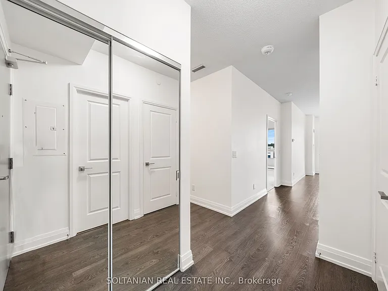 591 Sheppard Ave E #520 — Photo 7