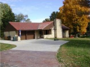 6630 Farrow Ave, Kansas City, KS 66104