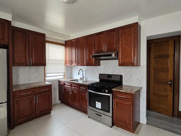 1465 74th St FLOOR 2