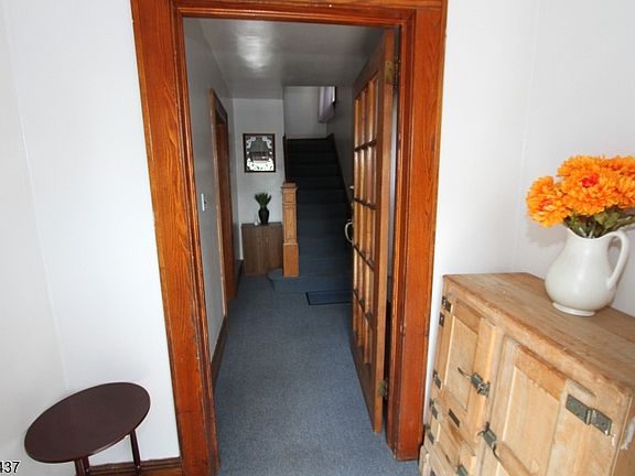 4th image of 22 Braen Ave