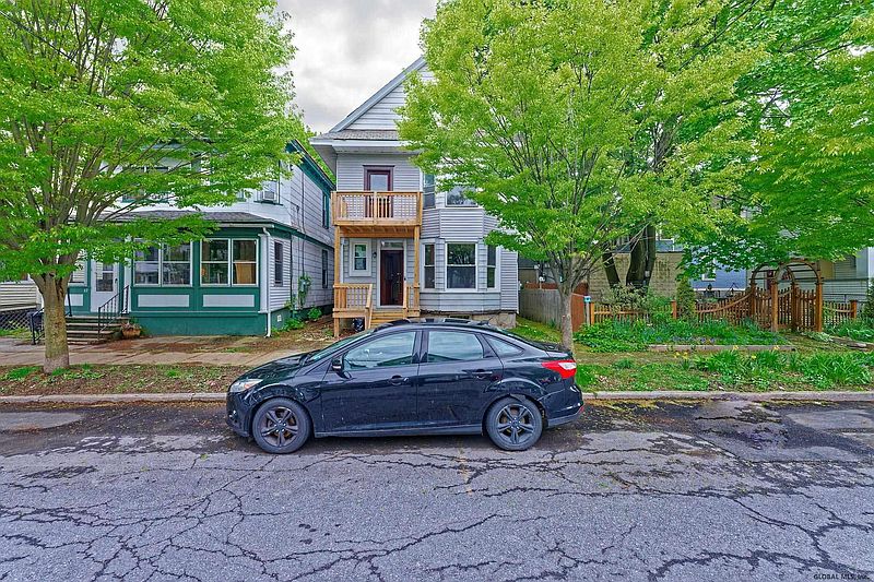 2nd image of 14 Barclay Street