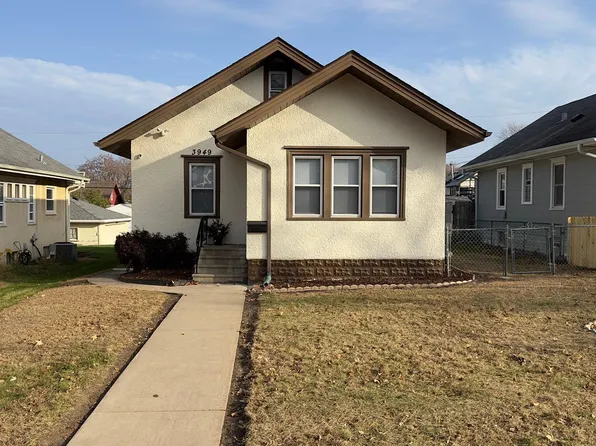 3949 25th Ave S, Minneapolis, MN 55406