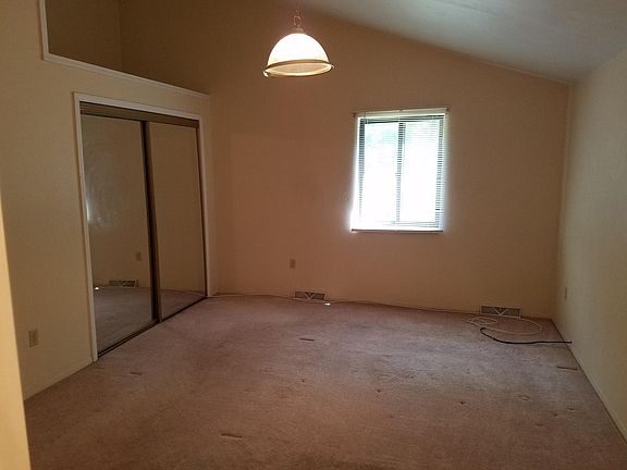 2nd image of 2909 Autumnwood Dr