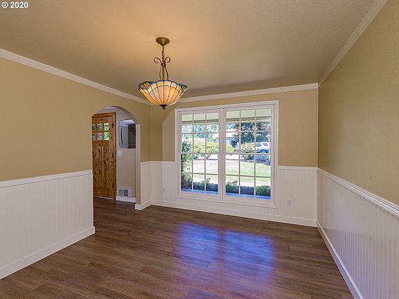 4th image of 6216 NW Lupin Way