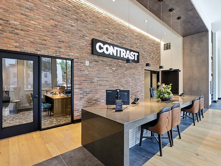 Contrast OTR — Photo 74