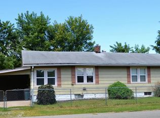 1501 Grace St, Murphysboro, IL 62966